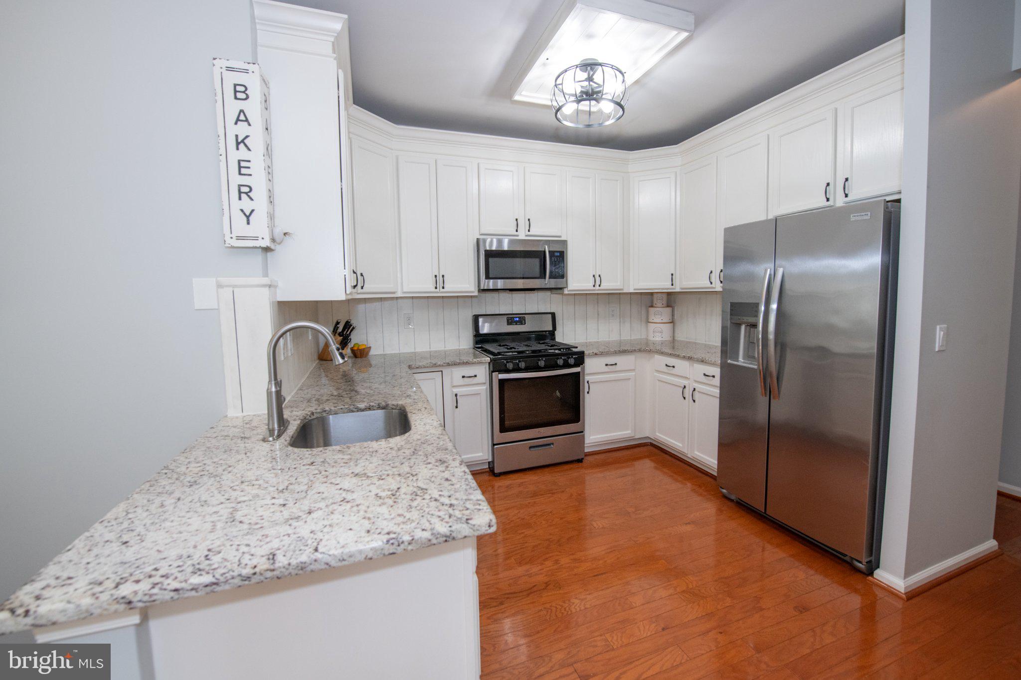 LEGACY OAKS - Residential