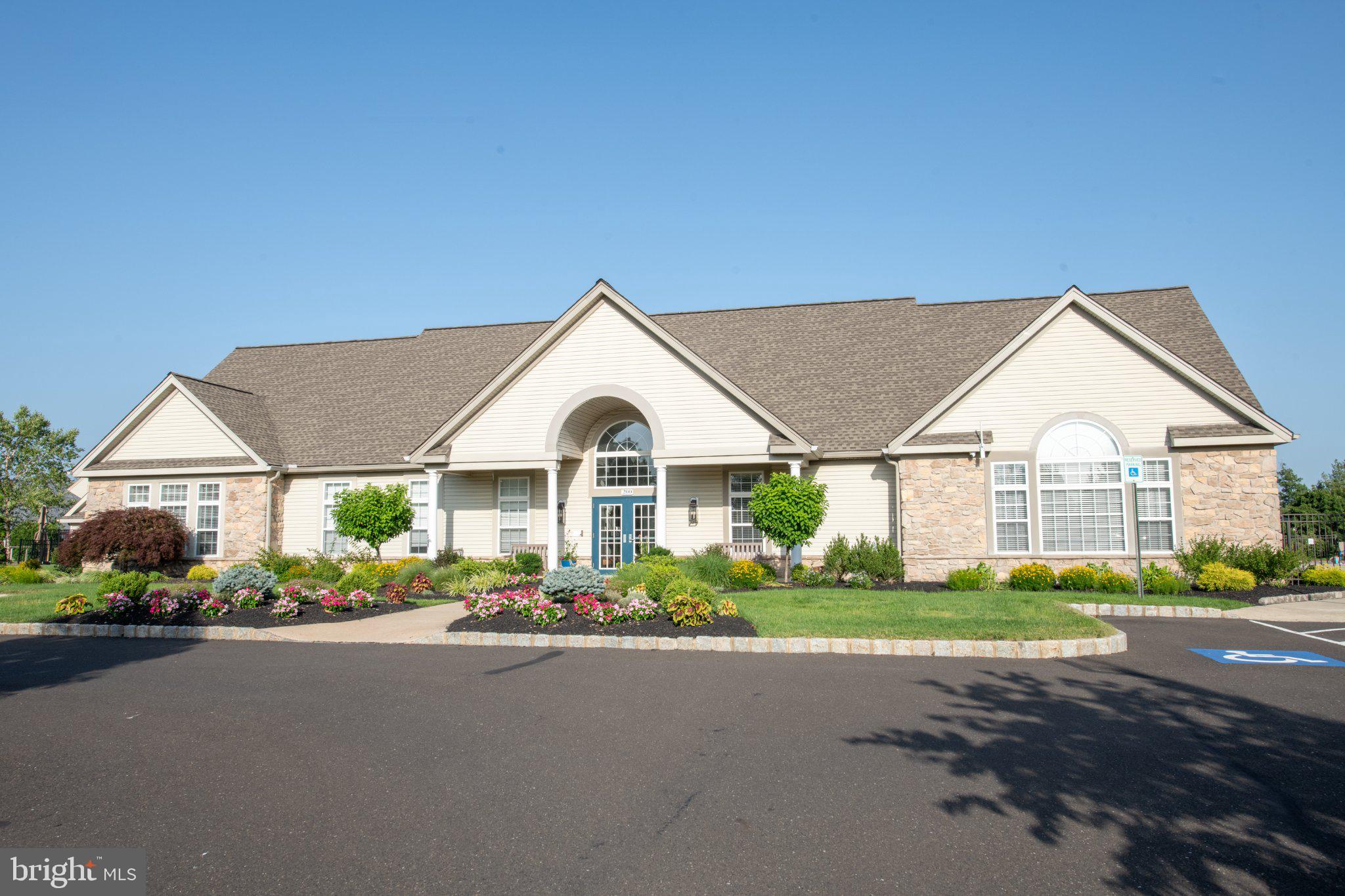 LEGACY OAKS - Residential