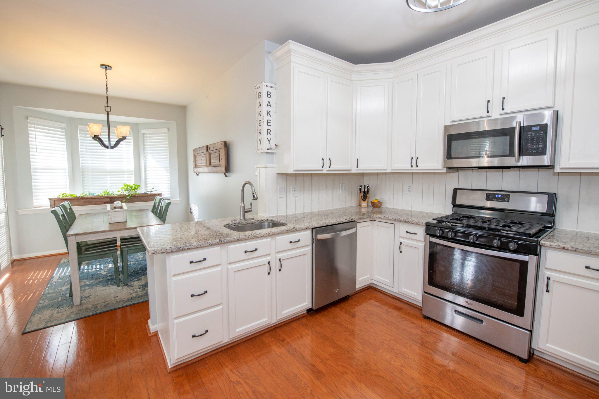 LEGACY OAKS - Residential