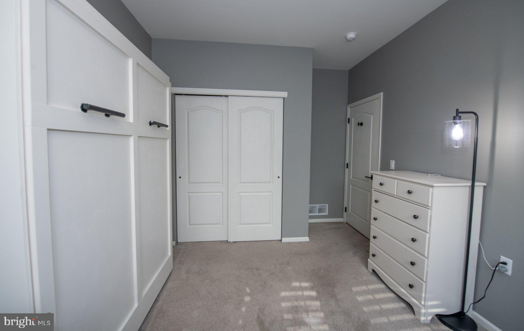 LEGACY OAKS - Residential