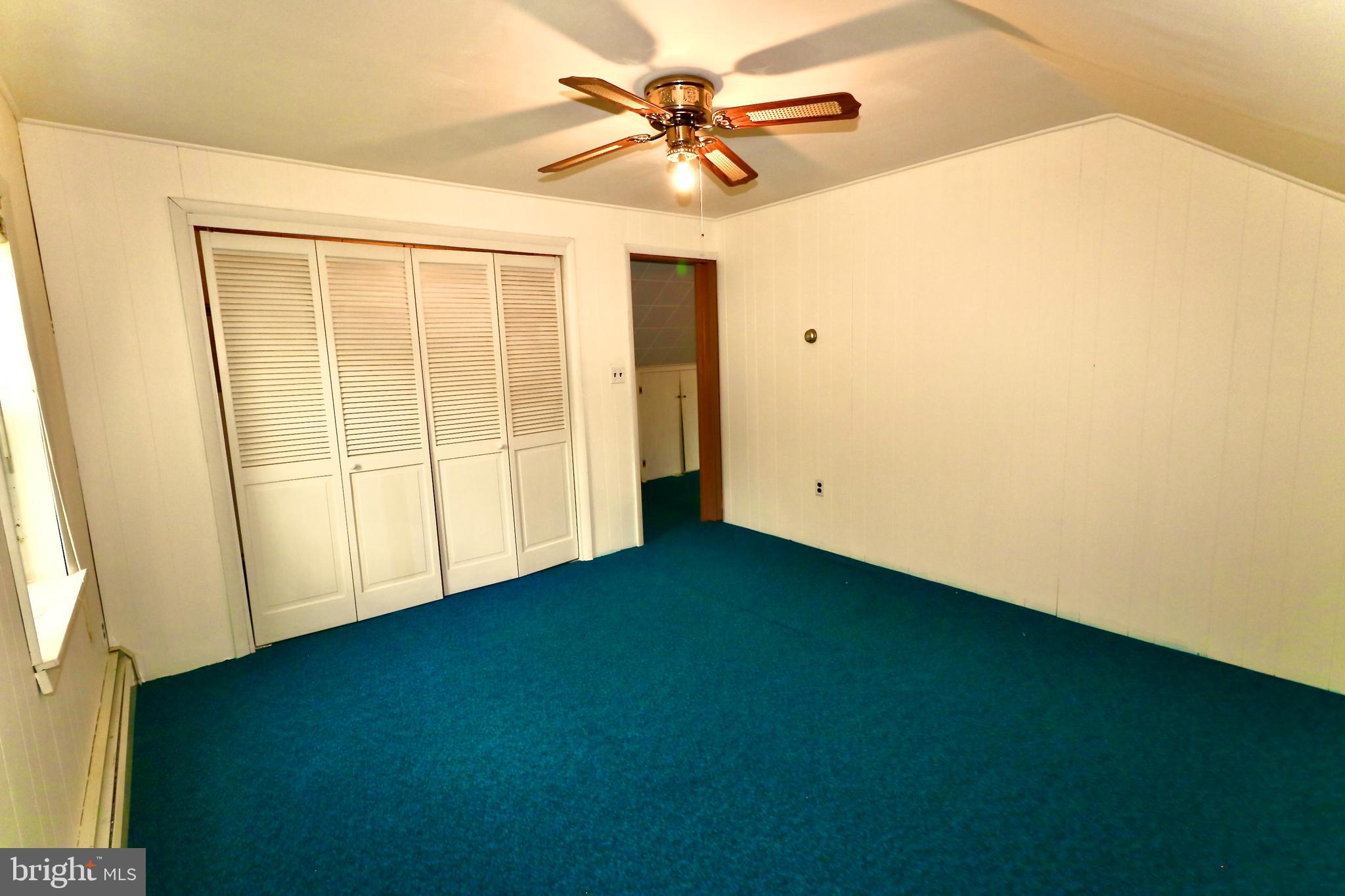 PATHFINDER WOODS - Residential