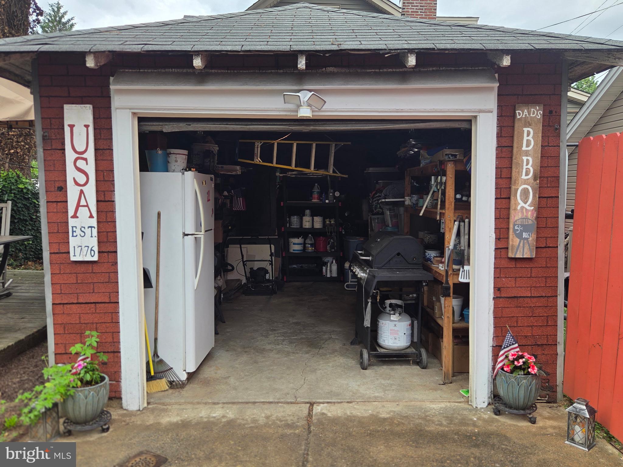 BURHOLME - Residential