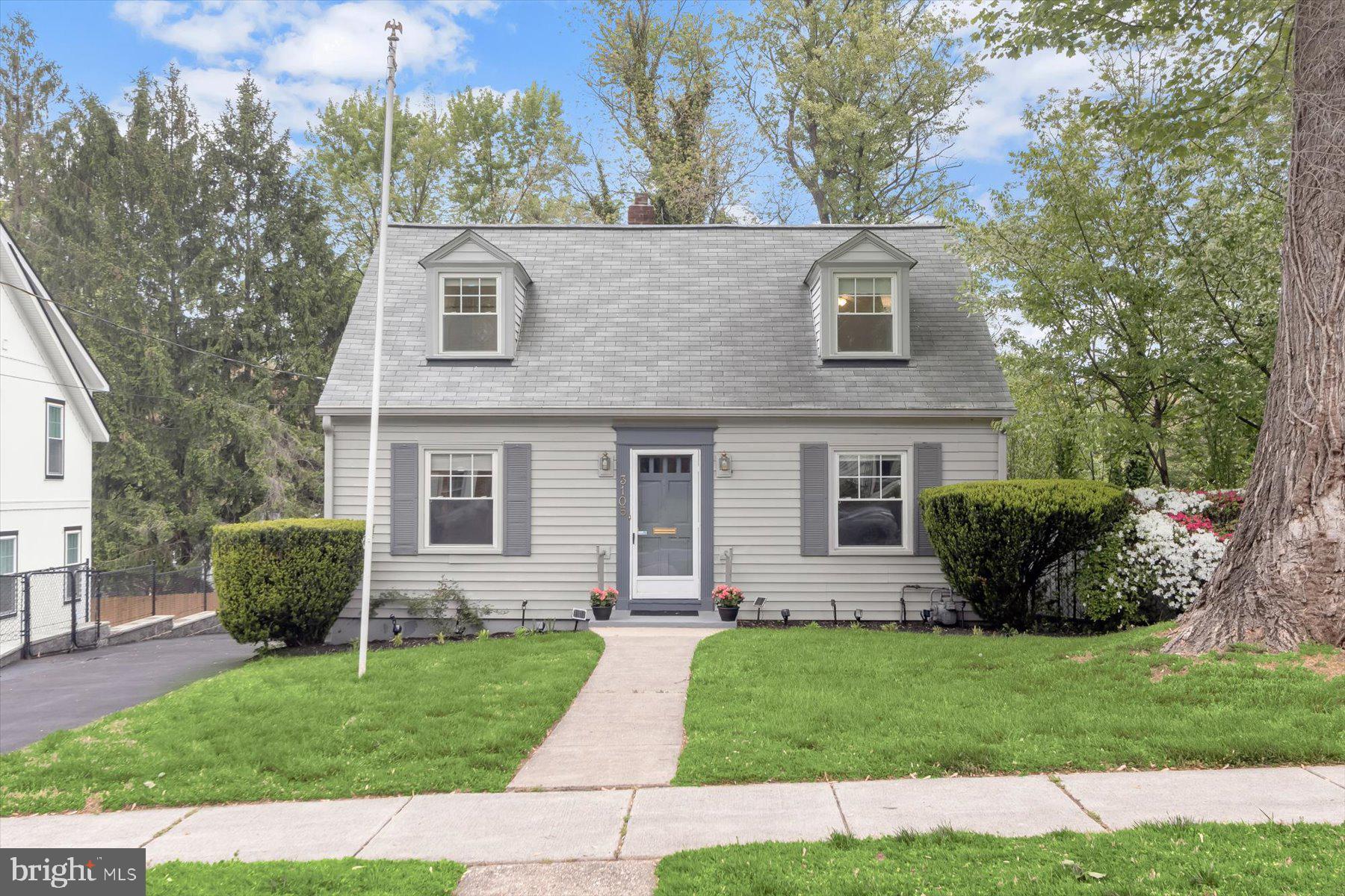 HOMEWOOD - Residential