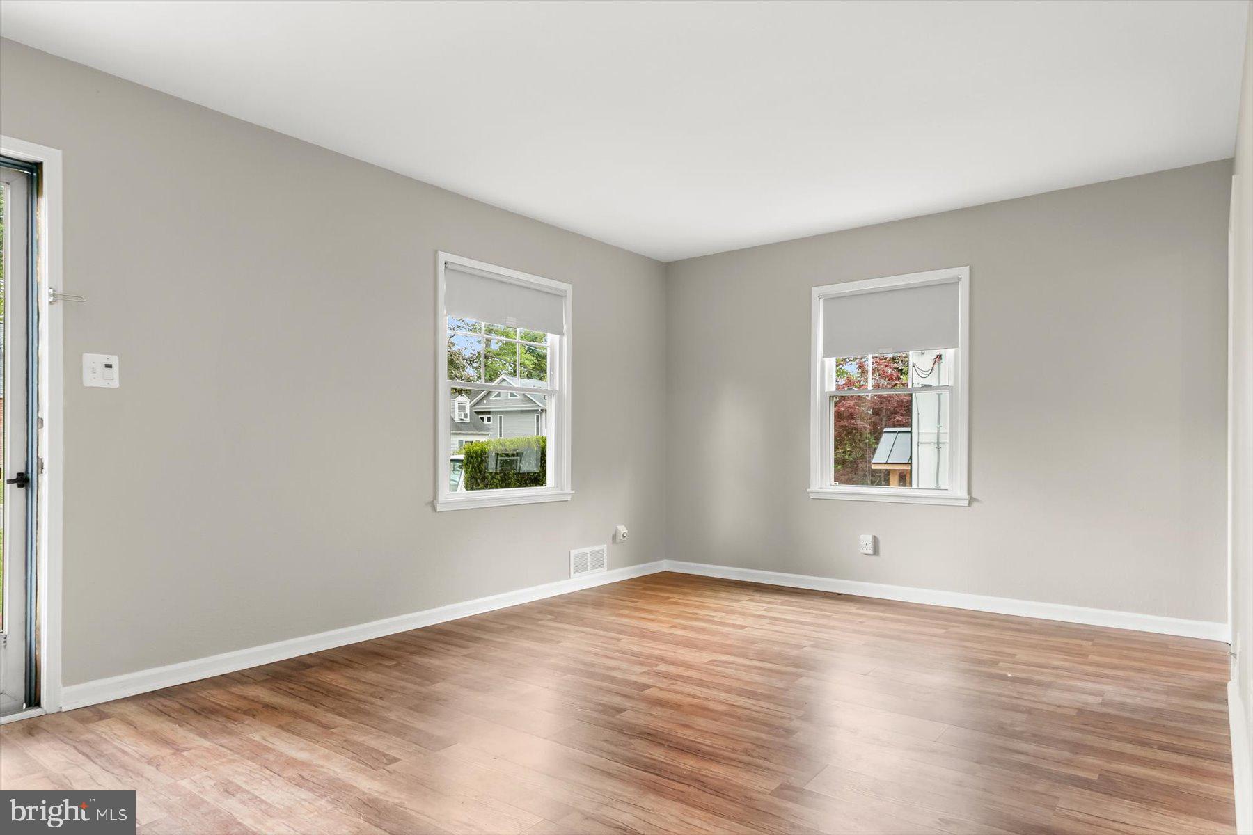 HOMEWOOD - Residential
