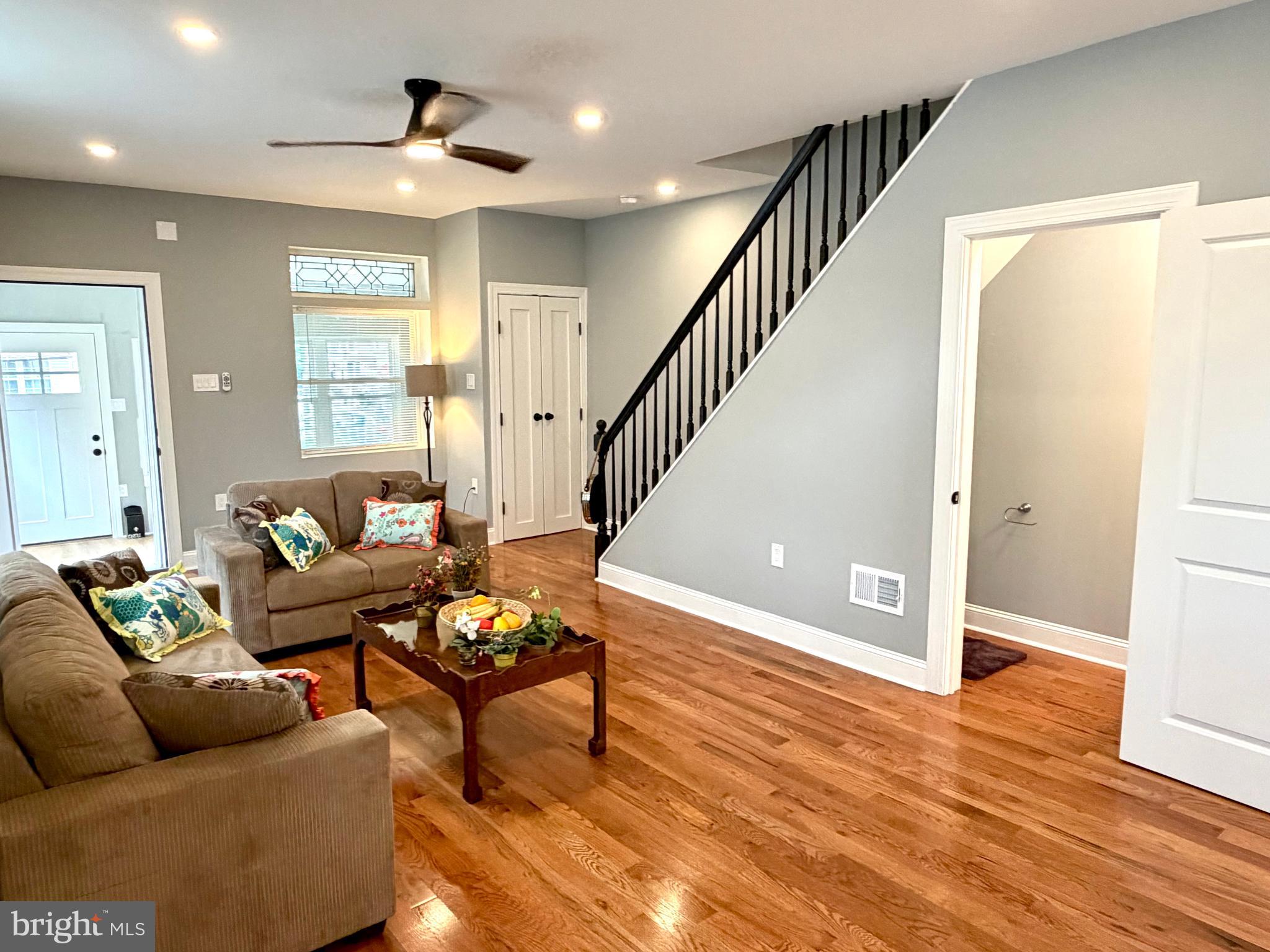 HOLMESBURG - Residential