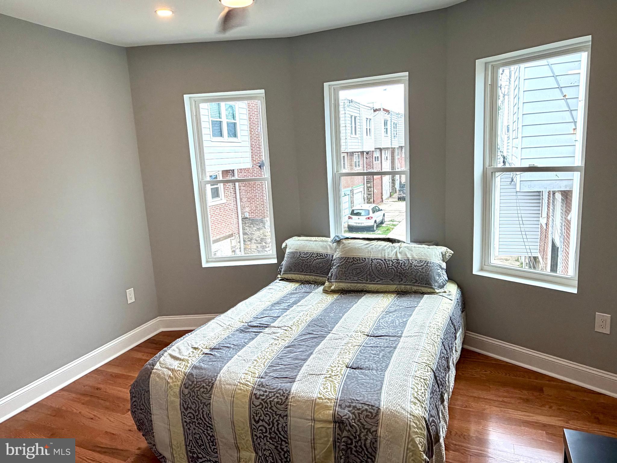 HOLMESBURG - Residential