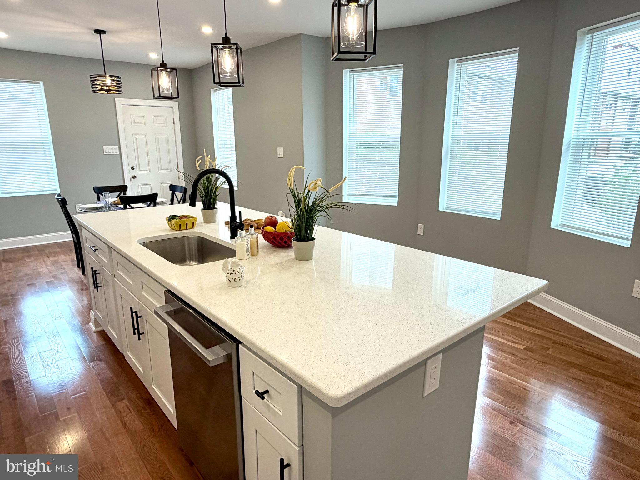 HOLMESBURG - Residential