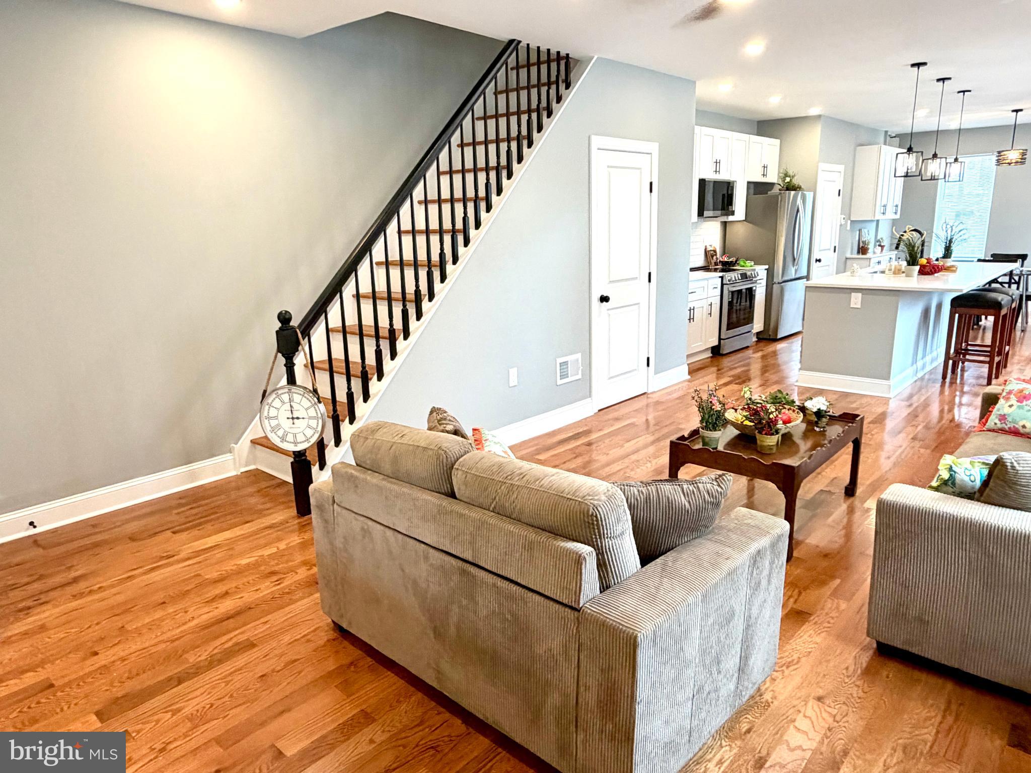 HOLMESBURG - Residential