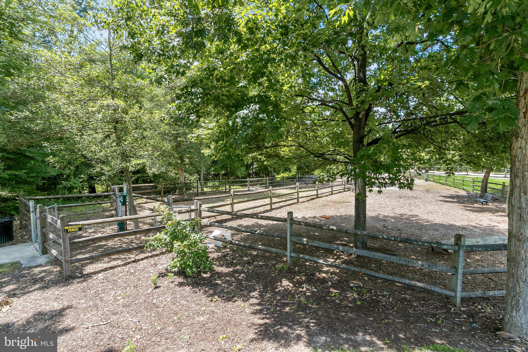 CREEKSIDE VILLAGE AT TANYARD SPRINGS - Residential