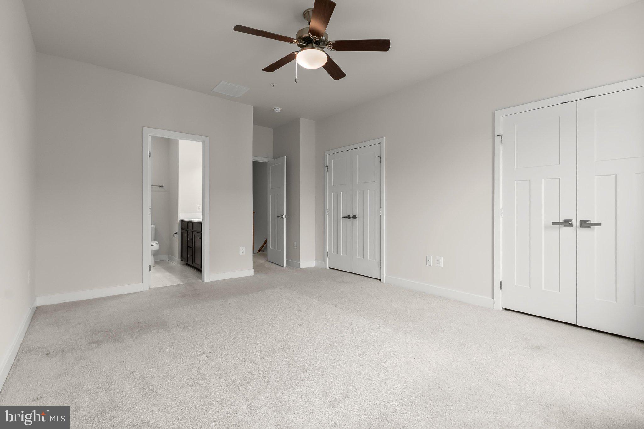 CREEKSIDE VILLAGE AT TANYARD SPRINGS - Residential