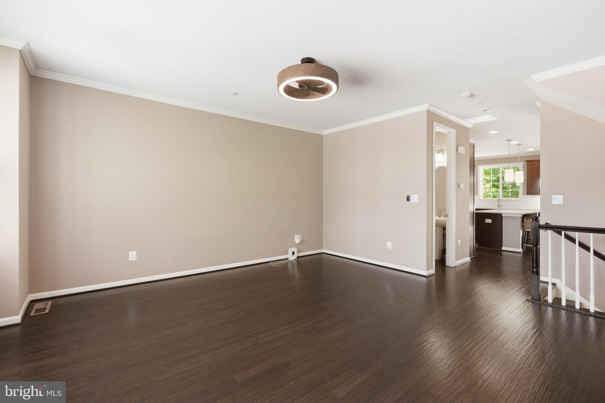 VILLAGGIO ENCLAVE - Residential