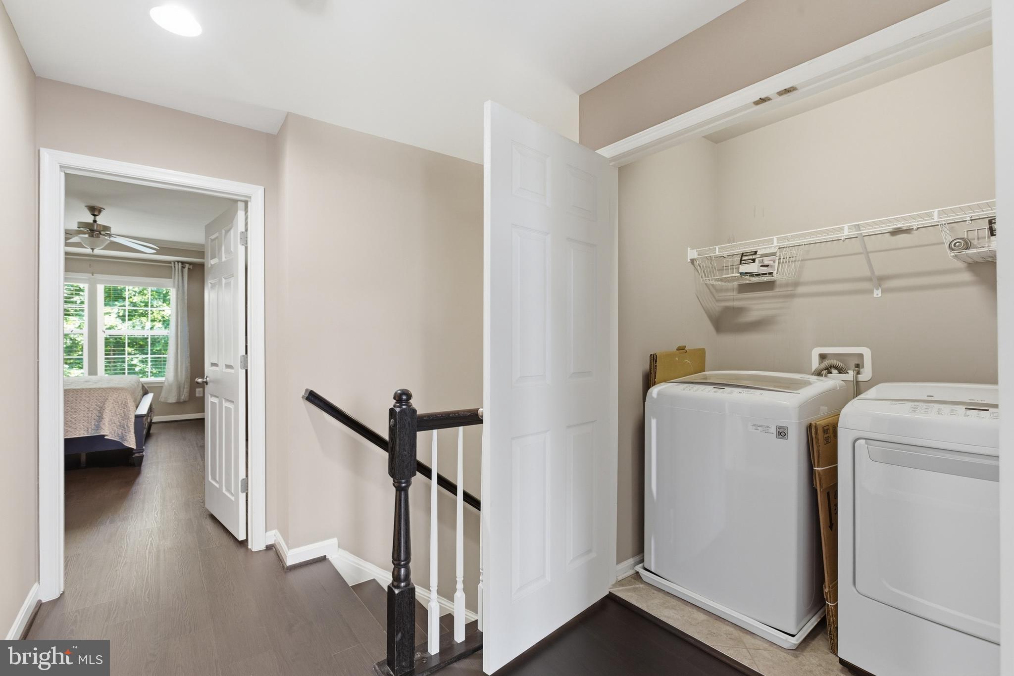 VILLAGGIO ENCLAVE - Residential