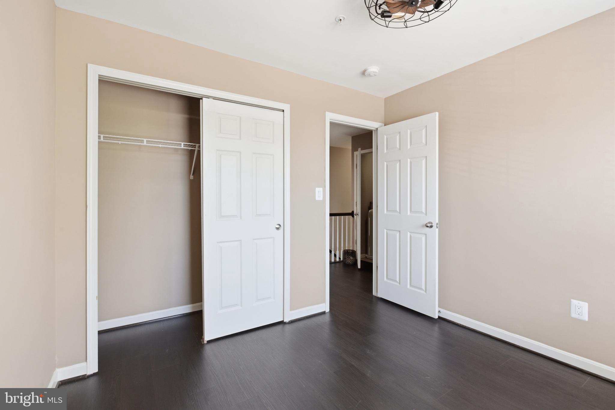 VILLAGGIO ENCLAVE - Residential