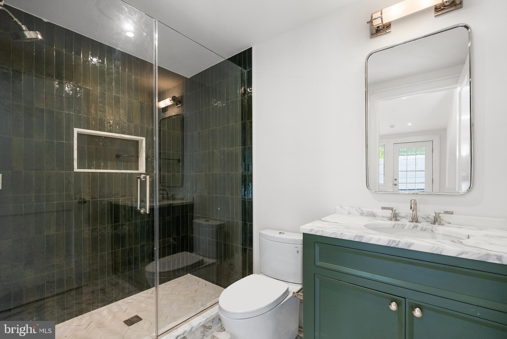 OBSERVATORY CIRCLE - Residential