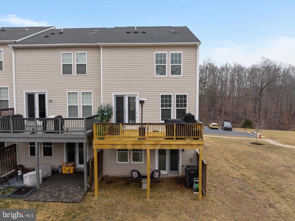 FIELDSTONE - Residential