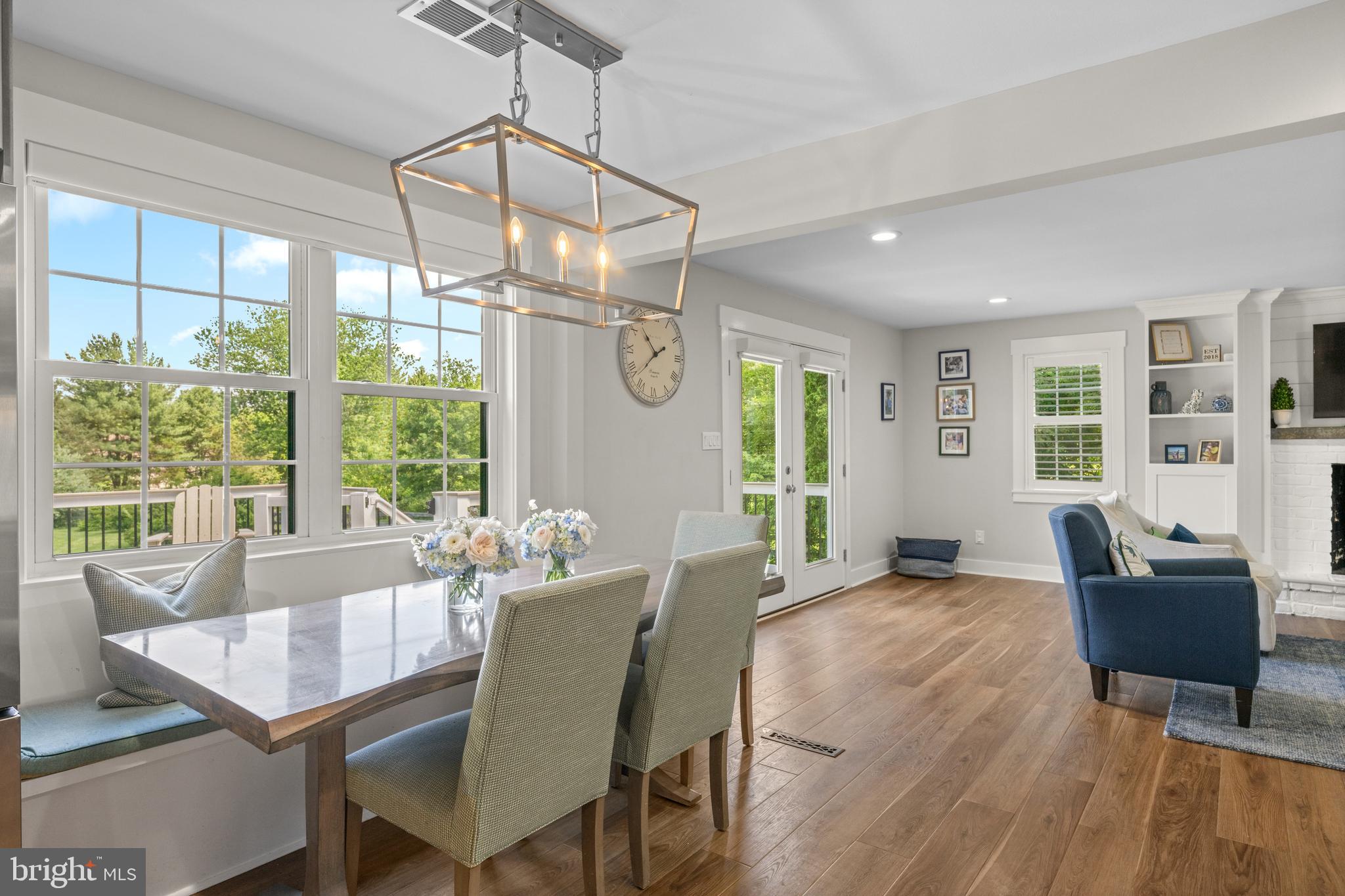RADNOR HUNT - Residential