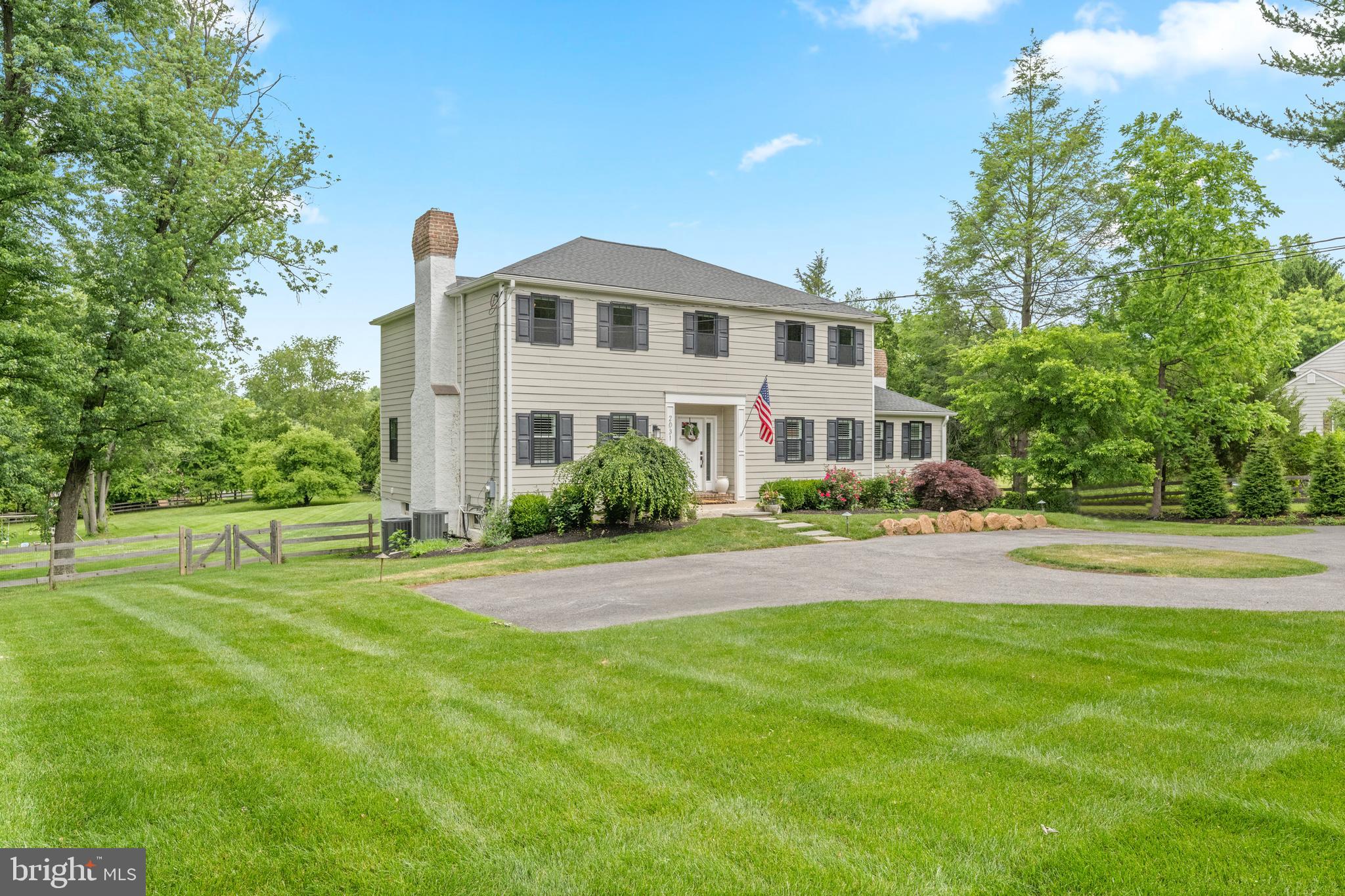 RADNOR HUNT - Residential