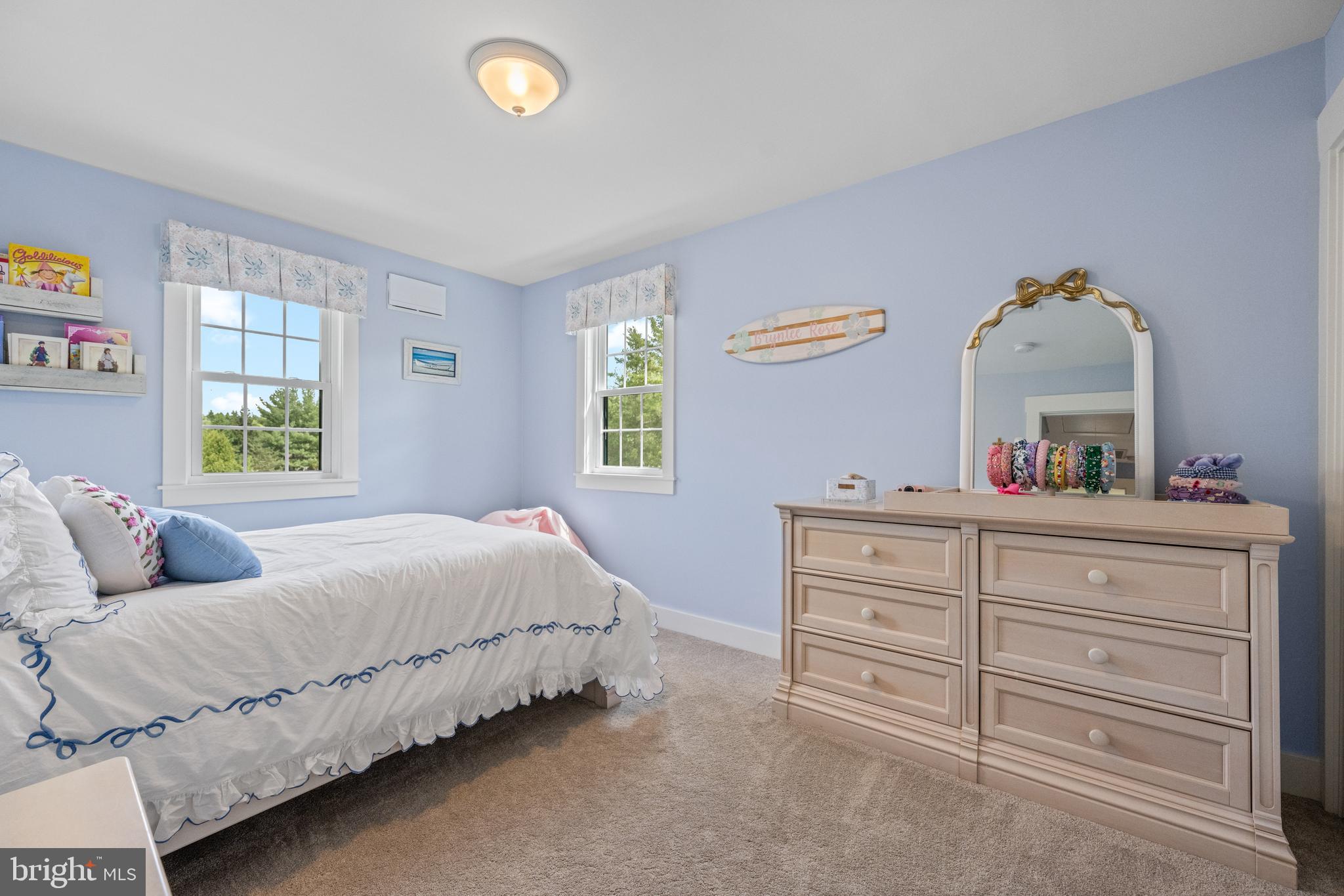 RADNOR HUNT - Residential