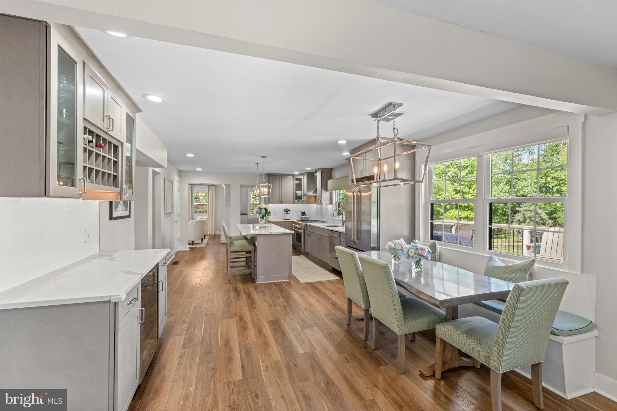 RADNOR HUNT - Residential