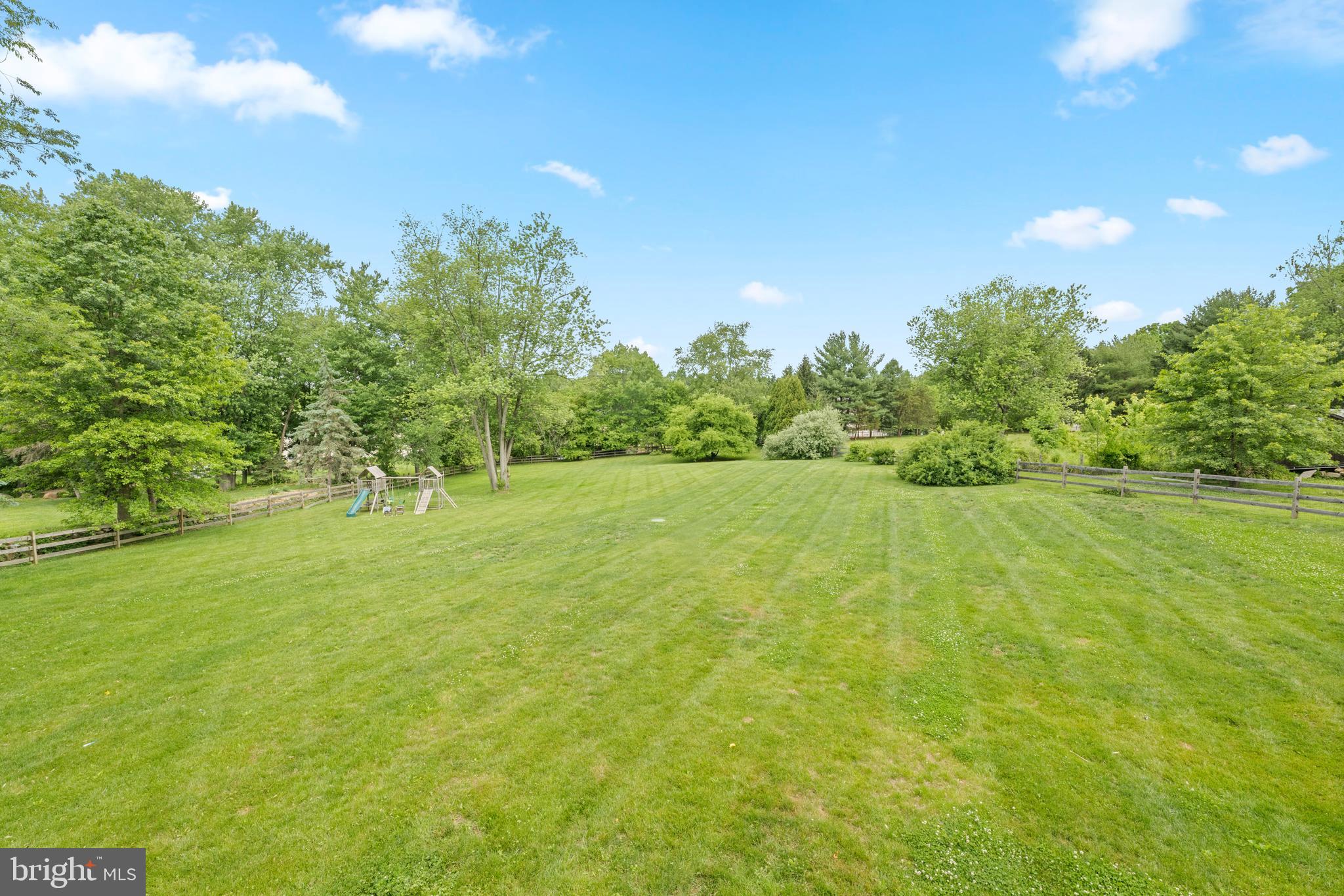 RADNOR HUNT - Residential