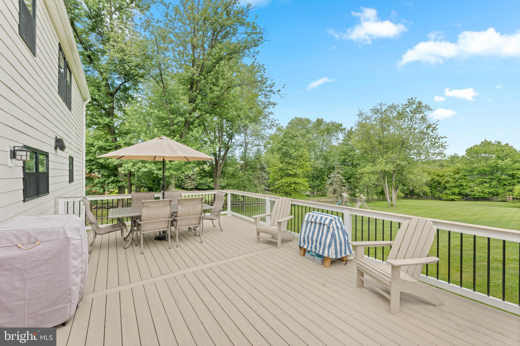 RADNOR HUNT - Residential