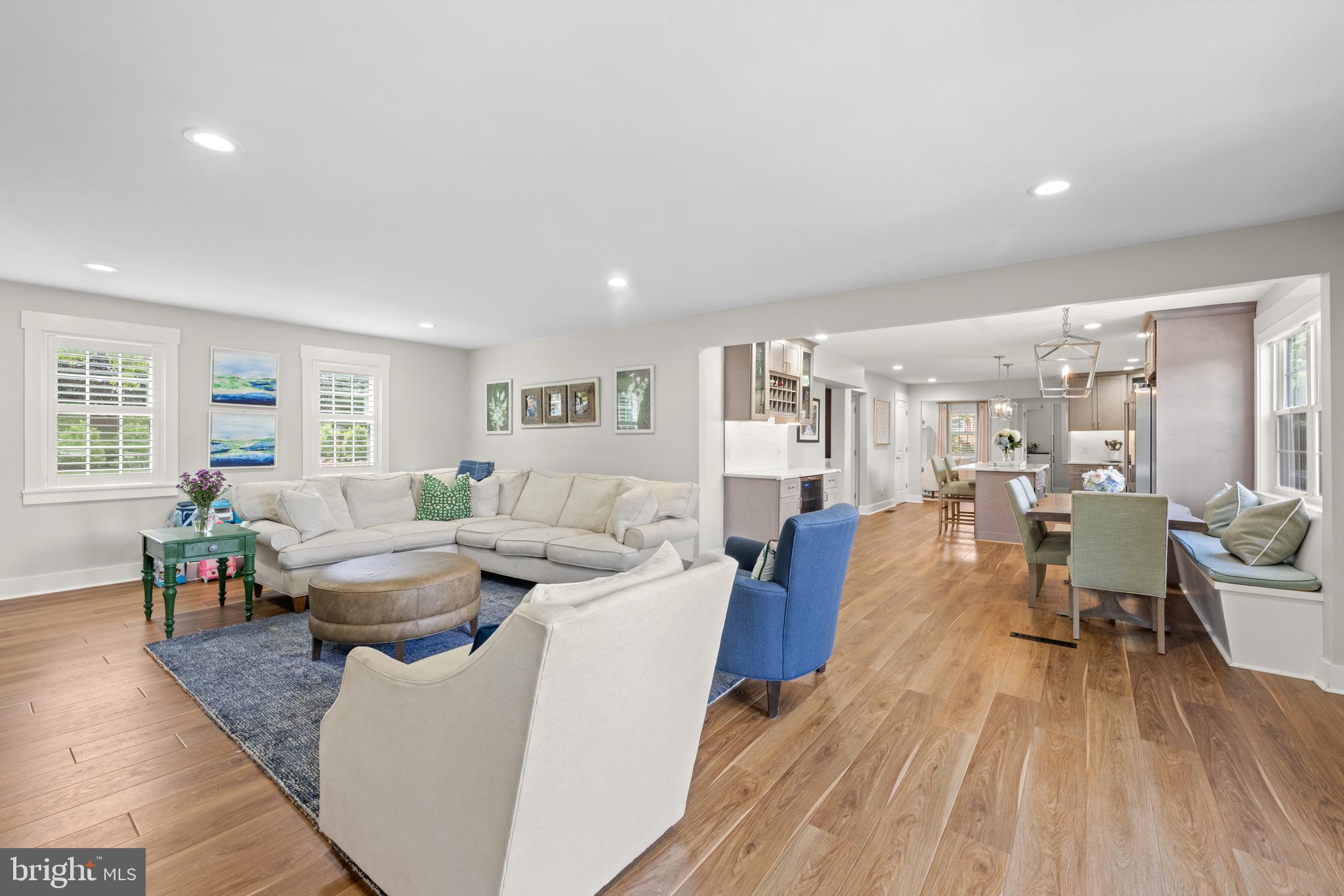 RADNOR HUNT - Residential