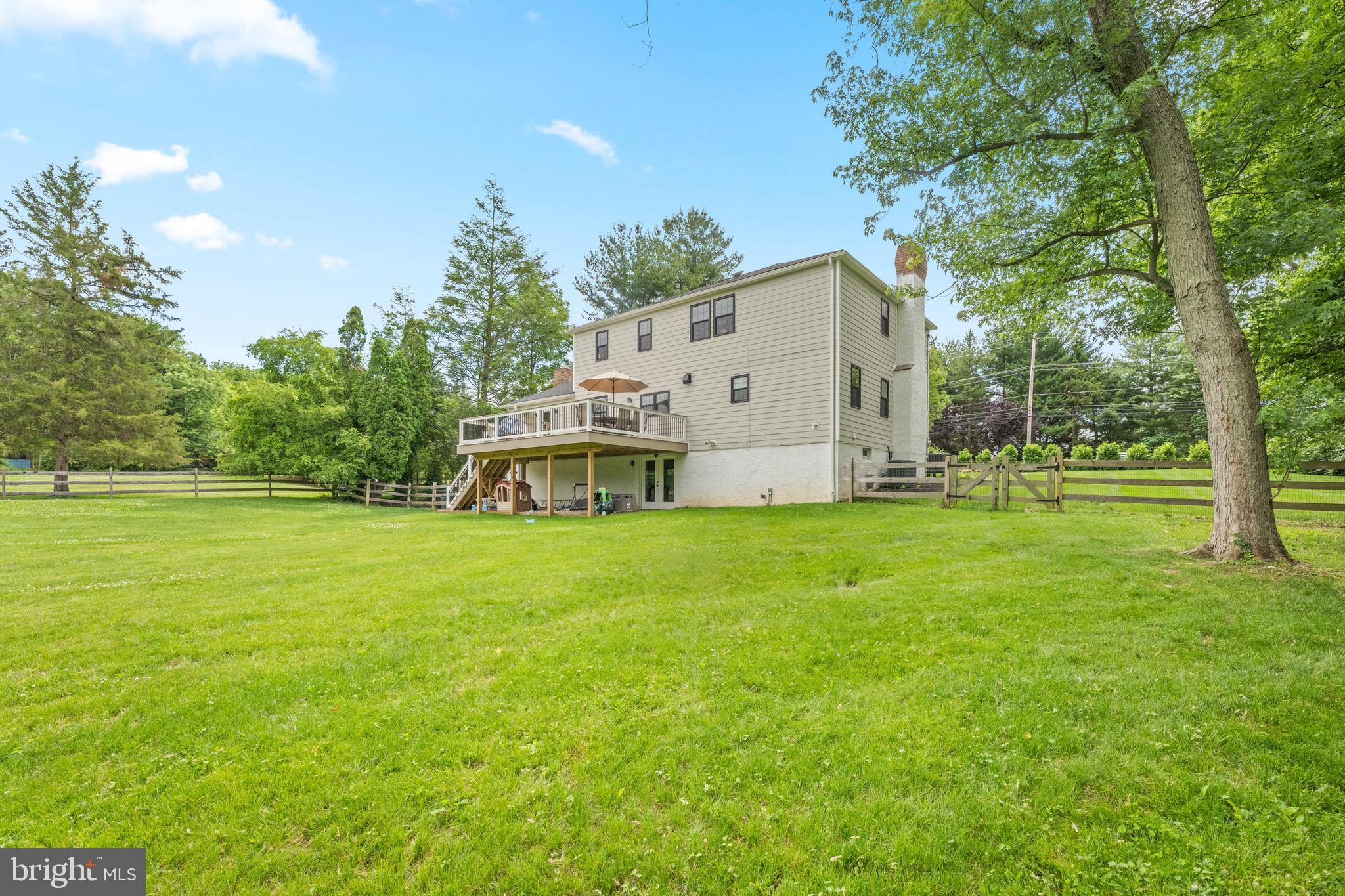 RADNOR HUNT - Residential