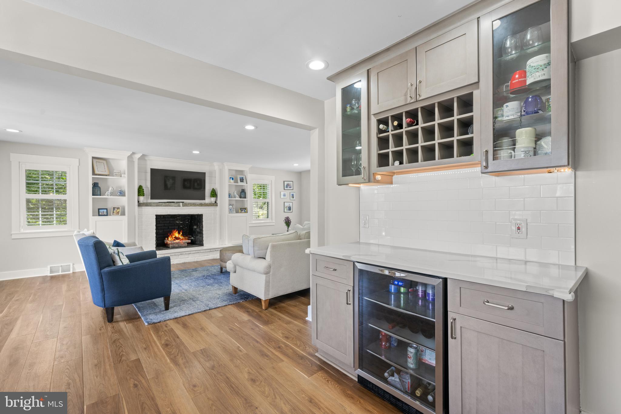 RADNOR HUNT - Residential