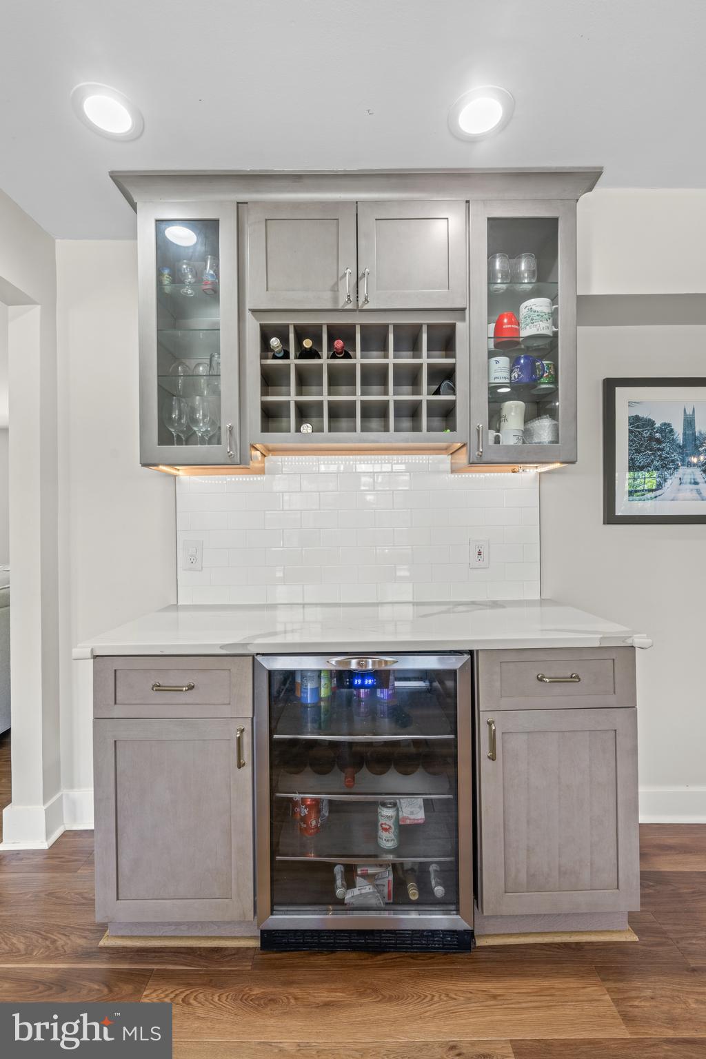 RADNOR HUNT - Residential