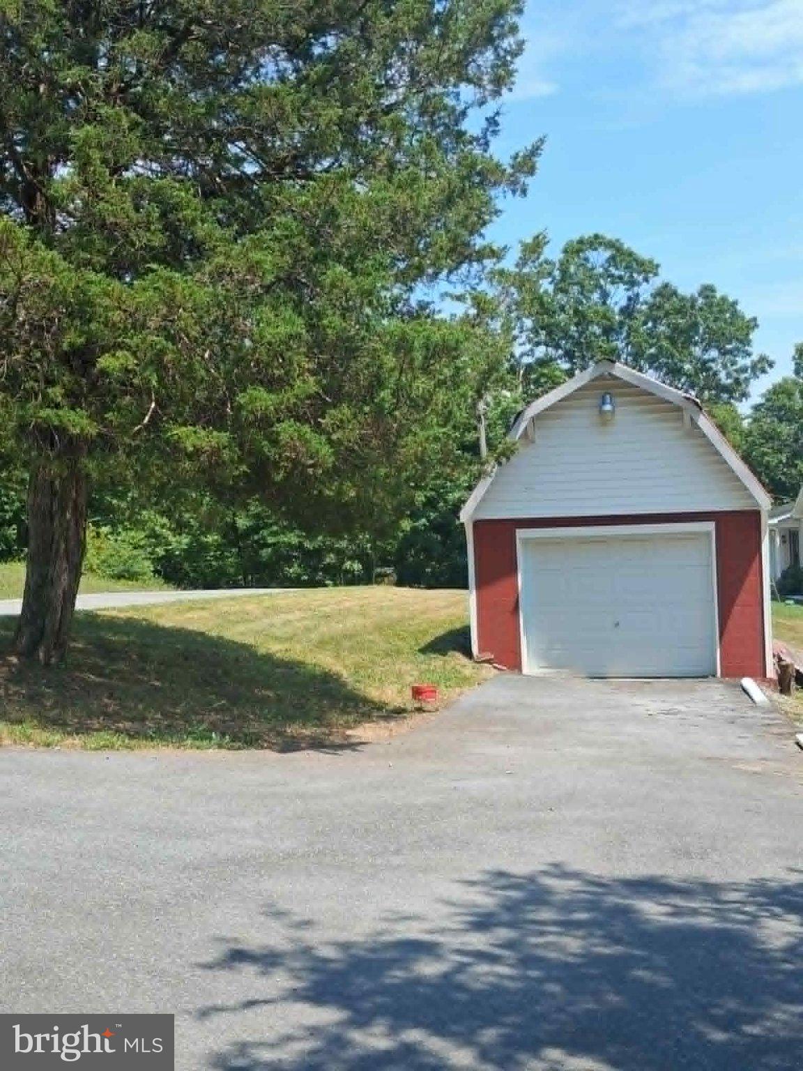 BUNKER HILL HEIGHTS - Residential
