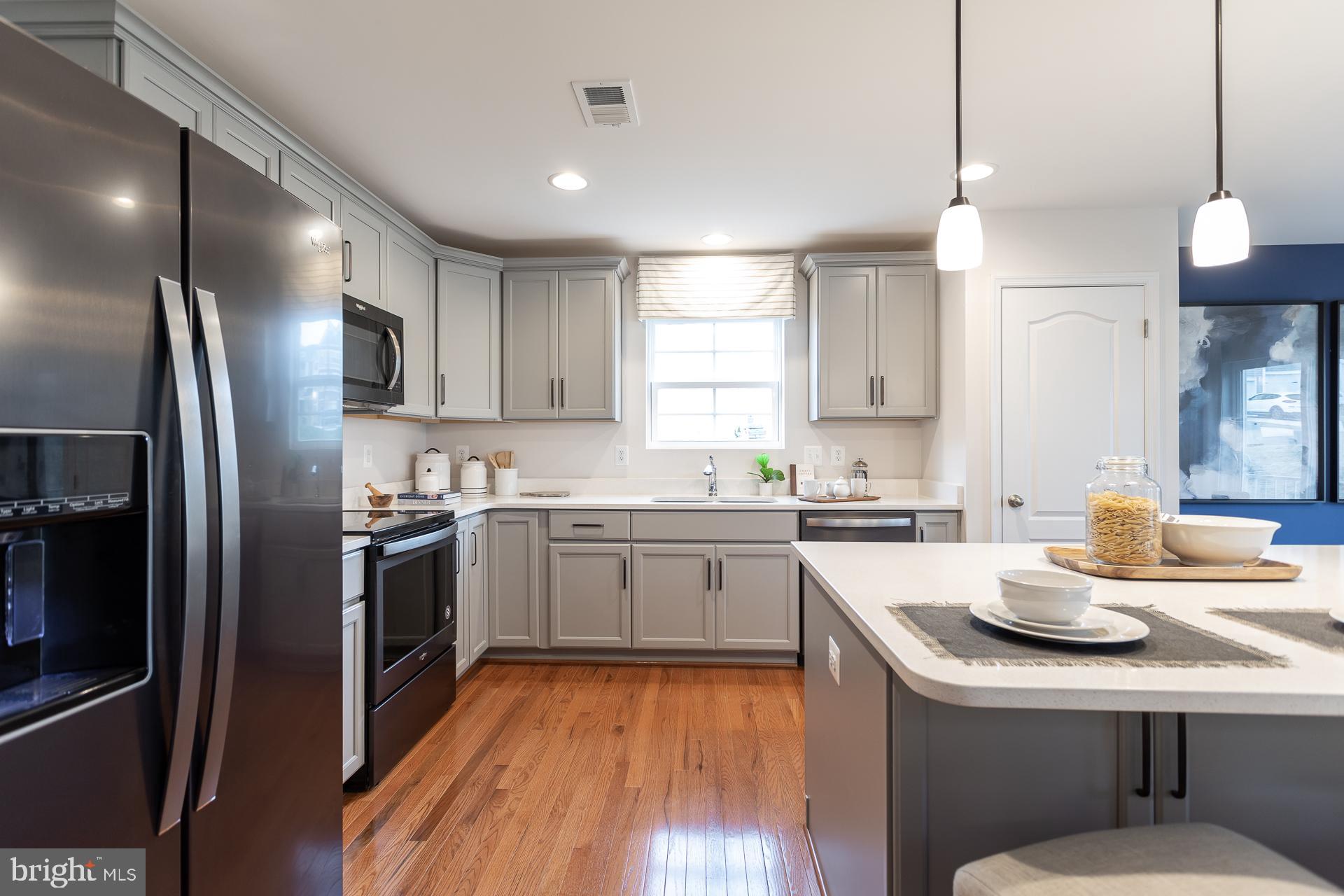 STONY RUN - Residential