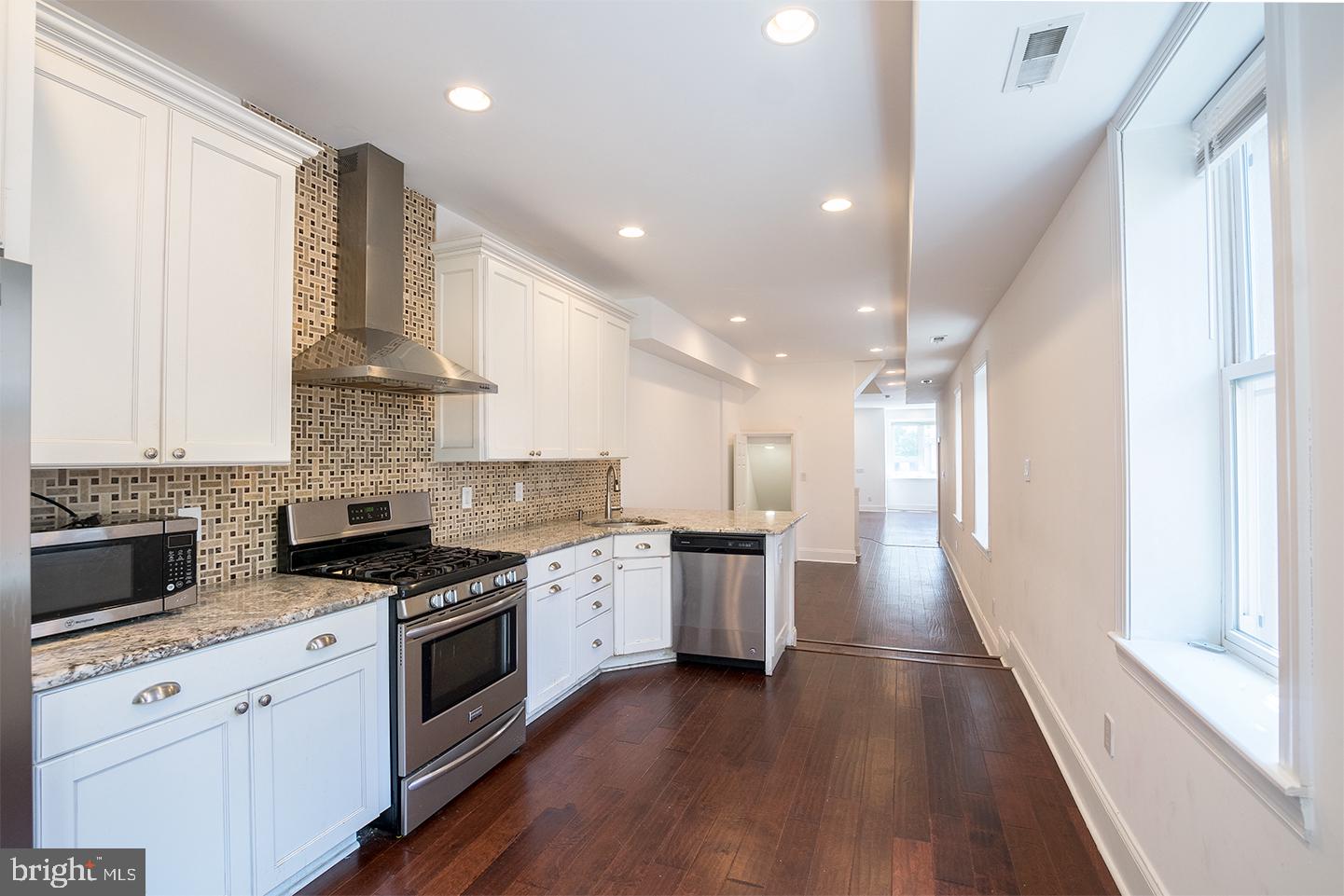 NORTHERN LIBERTIES - Residential Lease