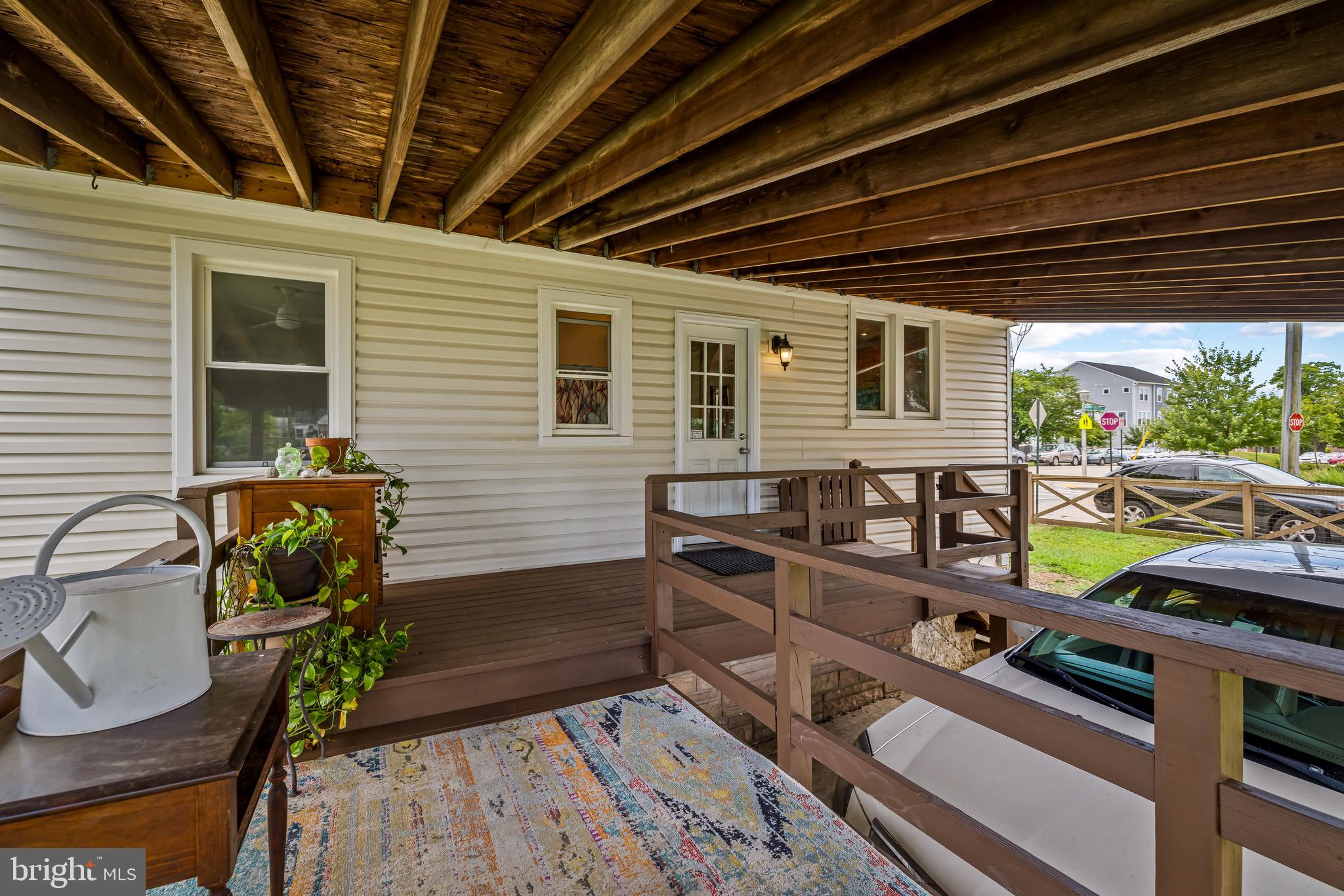 MEDFIELD - Residential