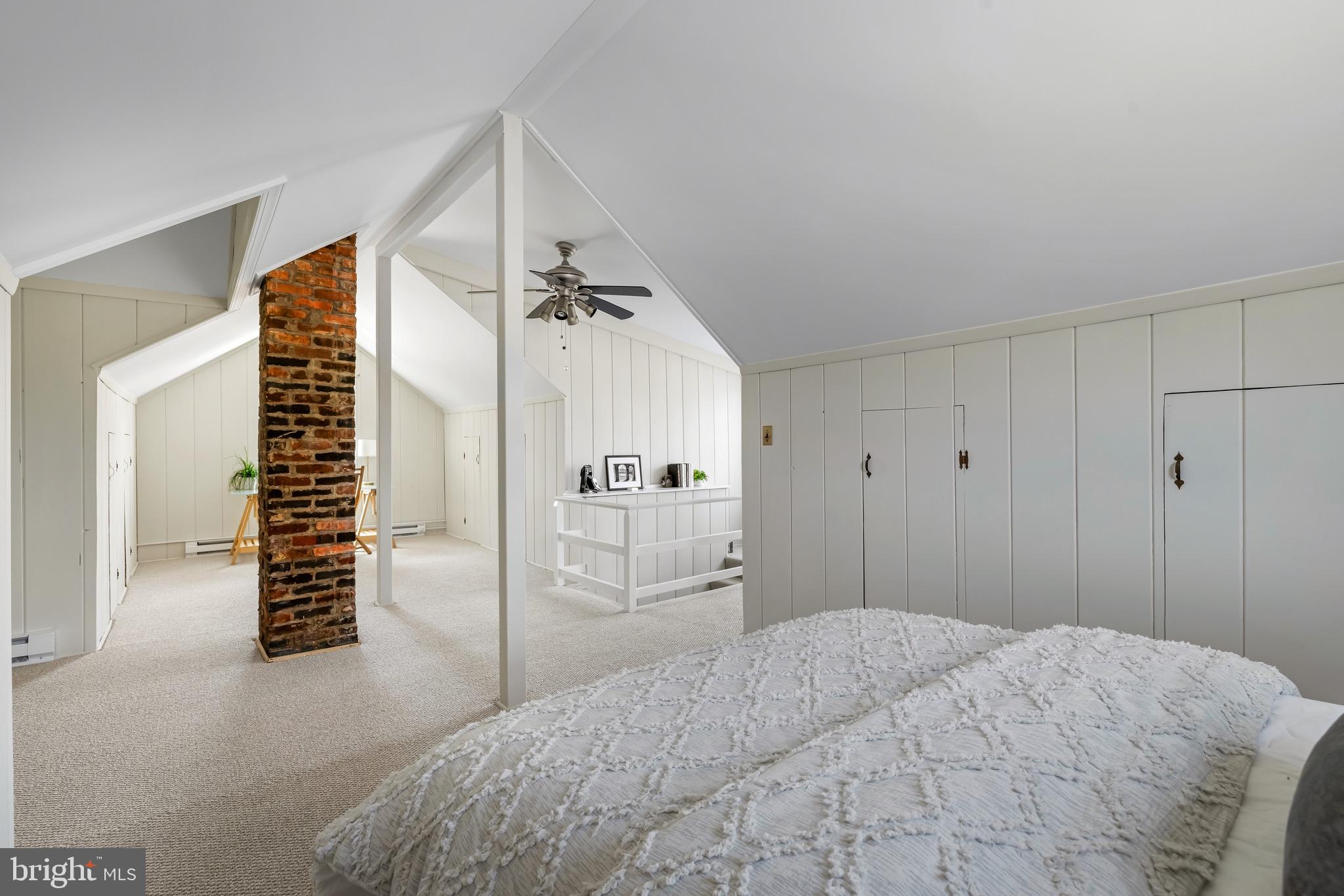 MEDFIELD - Residential