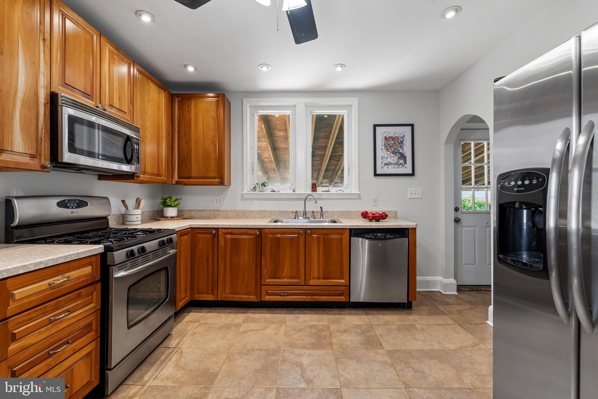 MEDFIELD - Residential