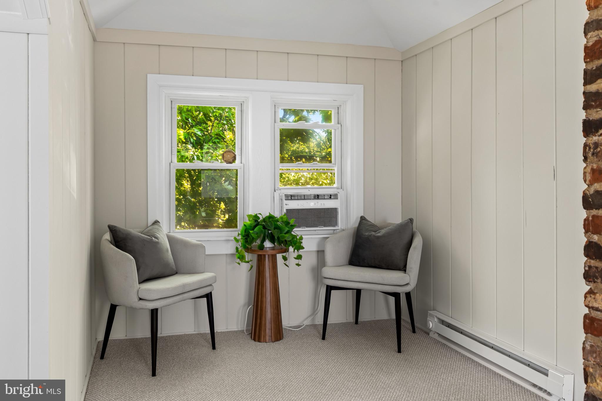 MEDFIELD - Residential