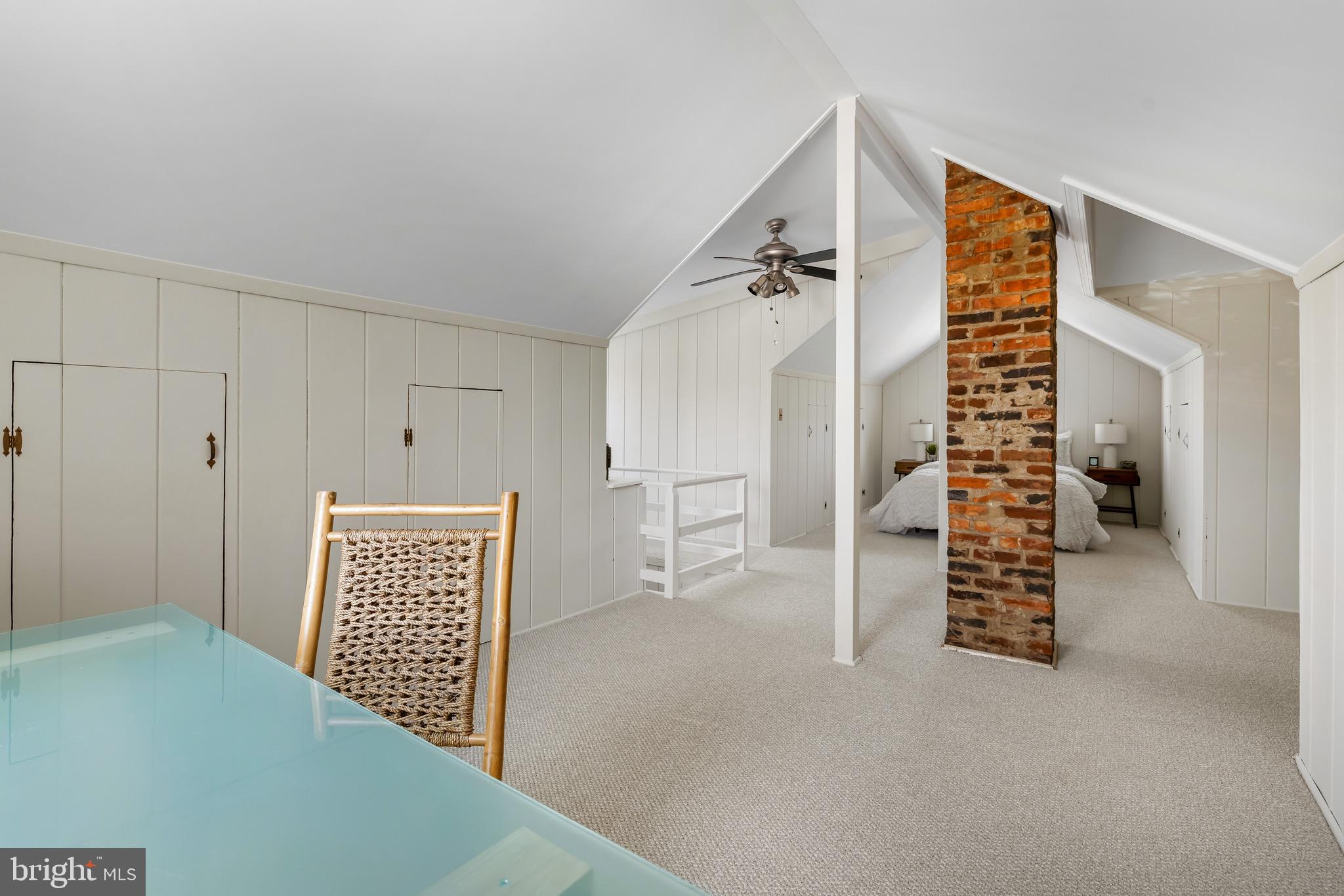 MEDFIELD - Residential