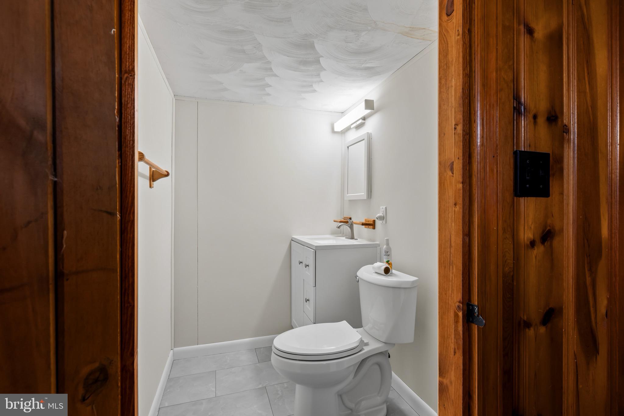 MEDFIELD - Residential