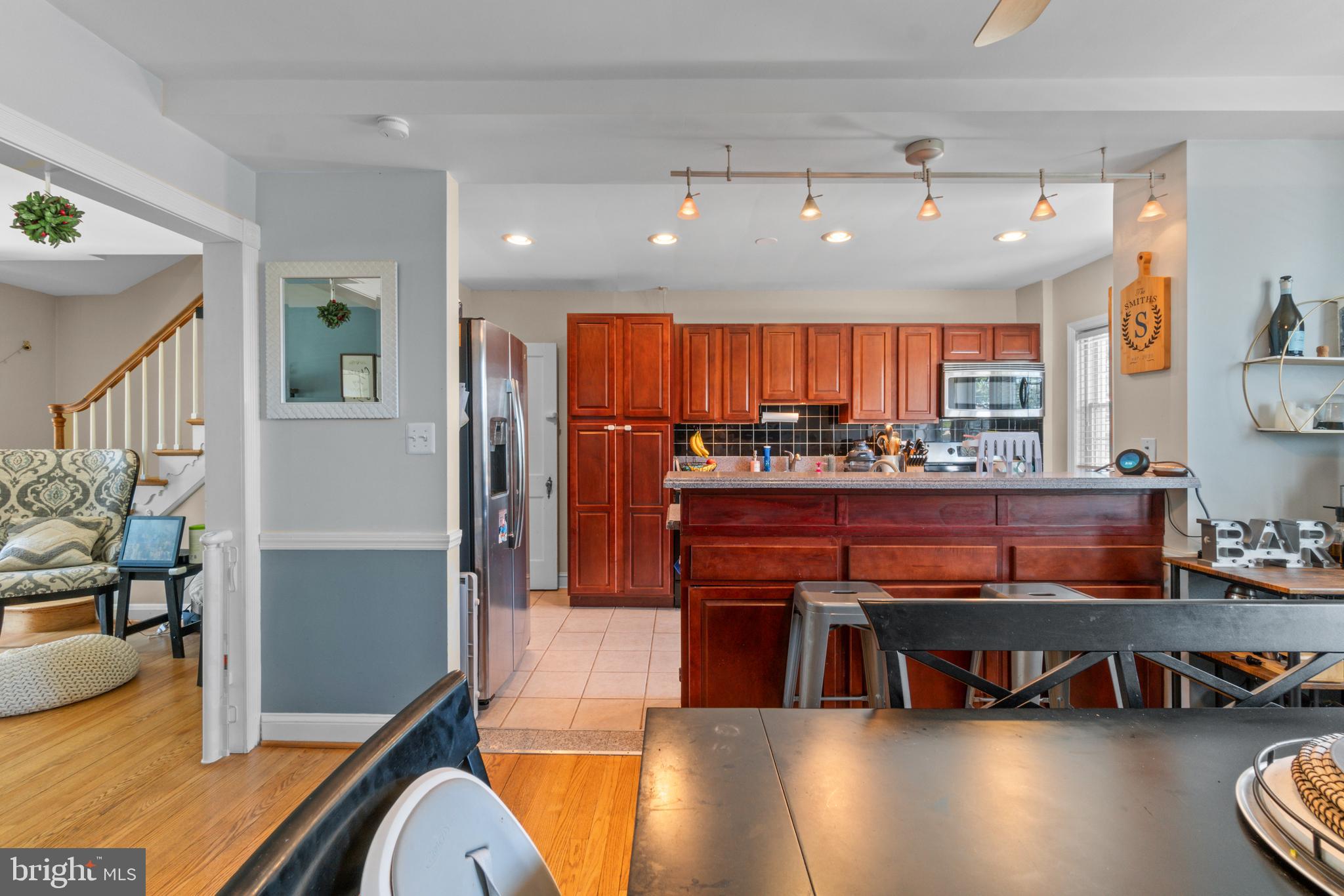 ACADEMY HEIGHTS - Residential