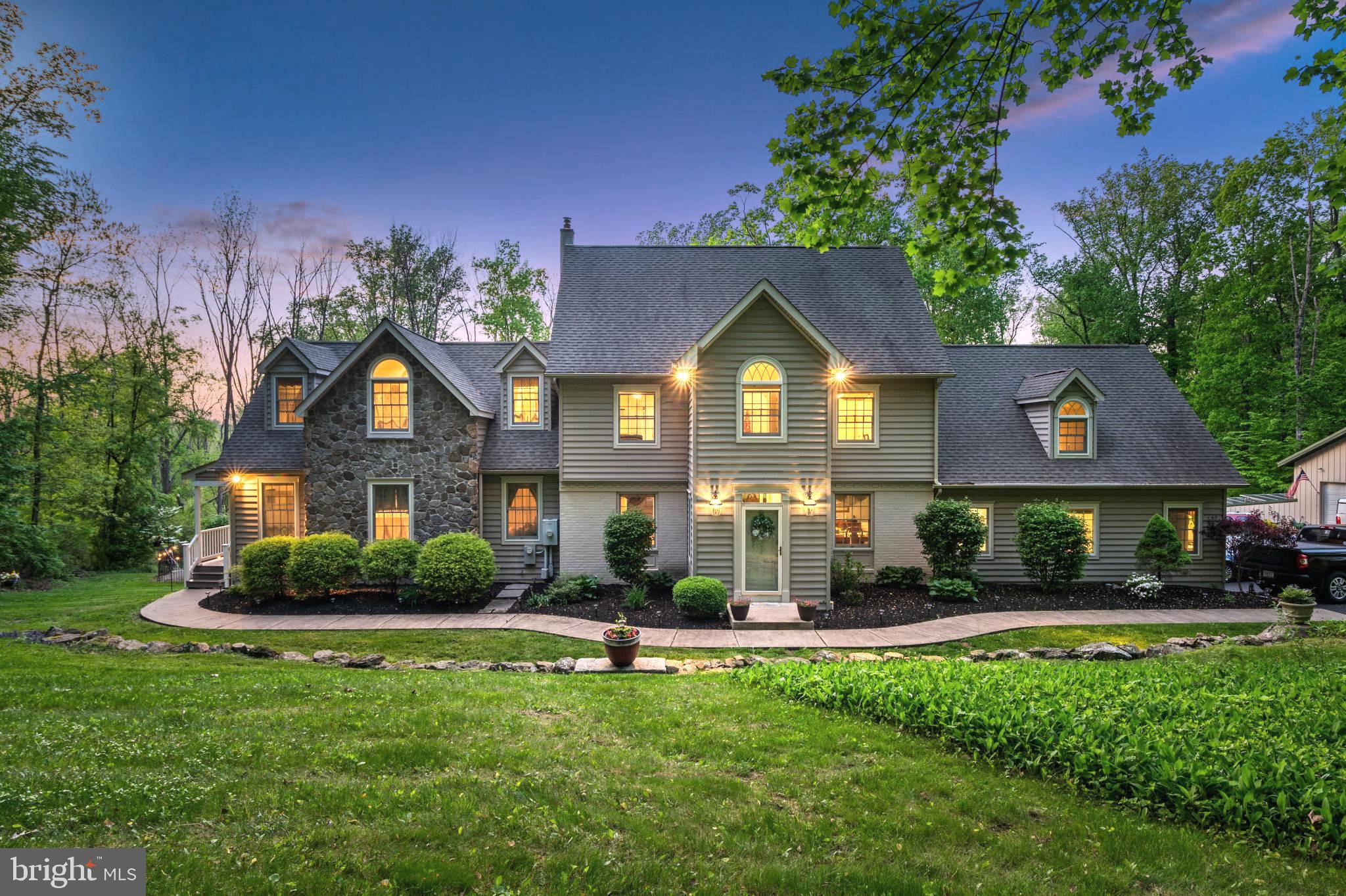 100 ACRE WOODS - Residential