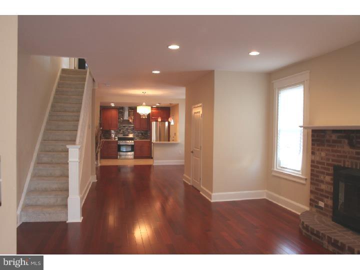 FOX CHASE - Residential