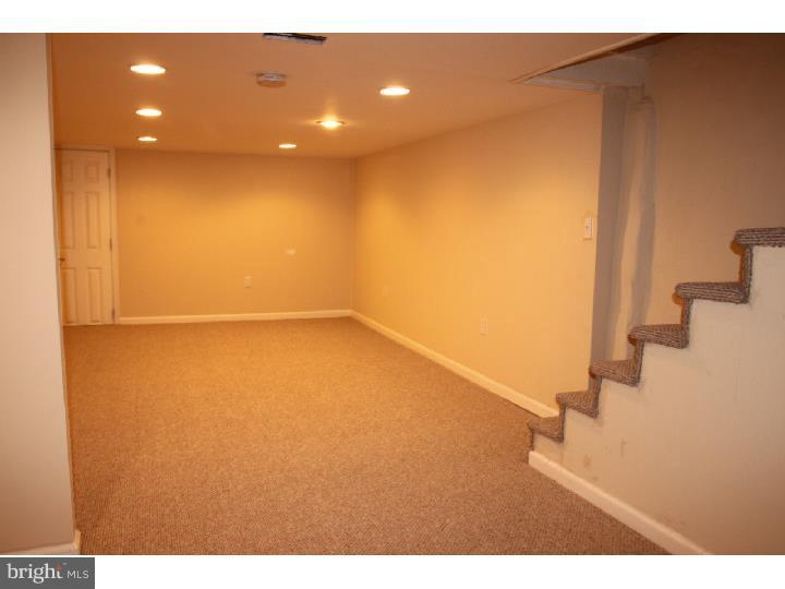 FOX CHASE - Residential