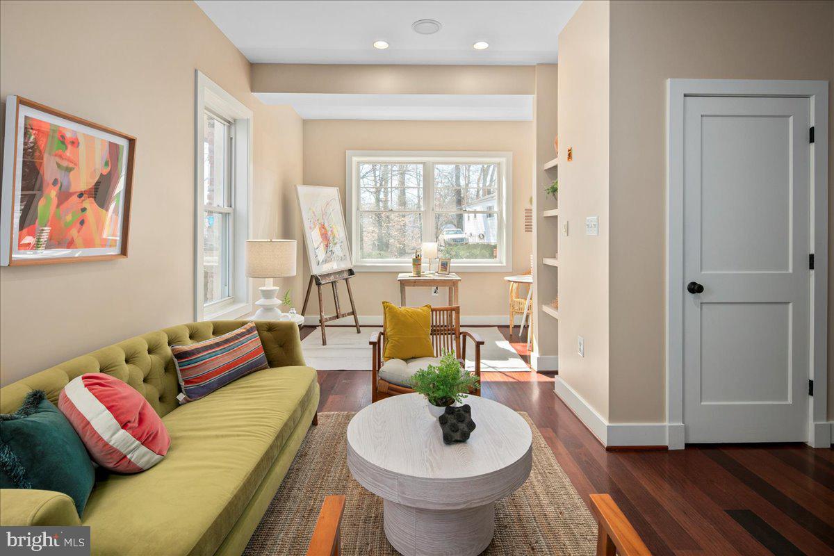 TAKOMA PARK - Residential