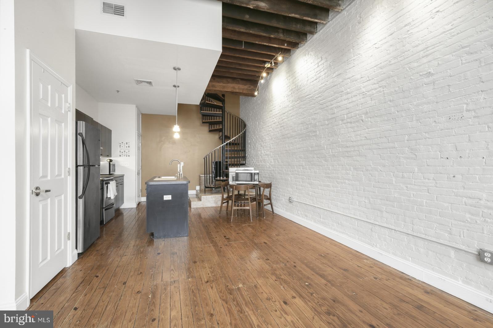 OLD CITY - Residential Lease