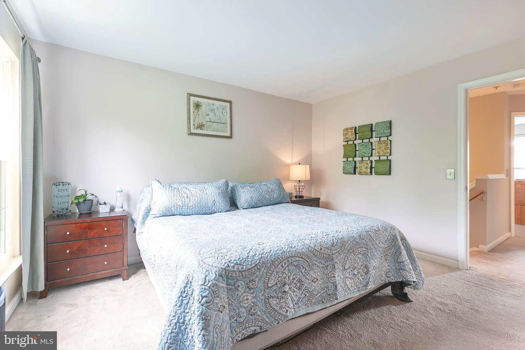 CLOVERLEAF COMMONS - Residential