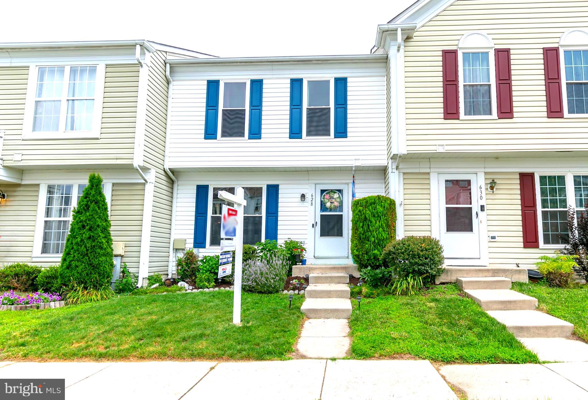 CLOVERLEAF COMMONS - Residential