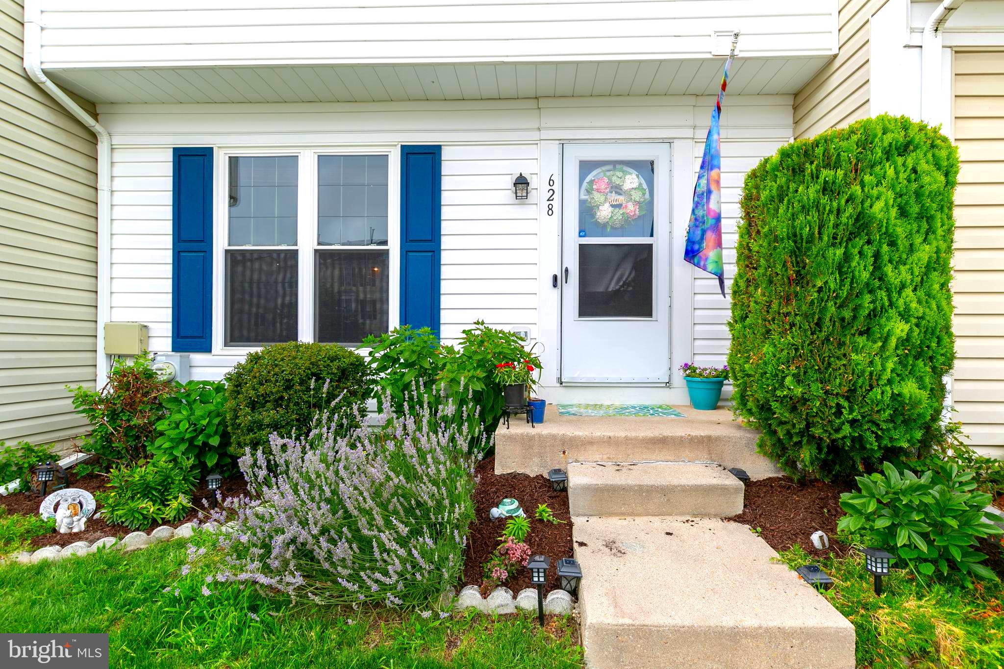 CLOVERLEAF COMMONS - Residential