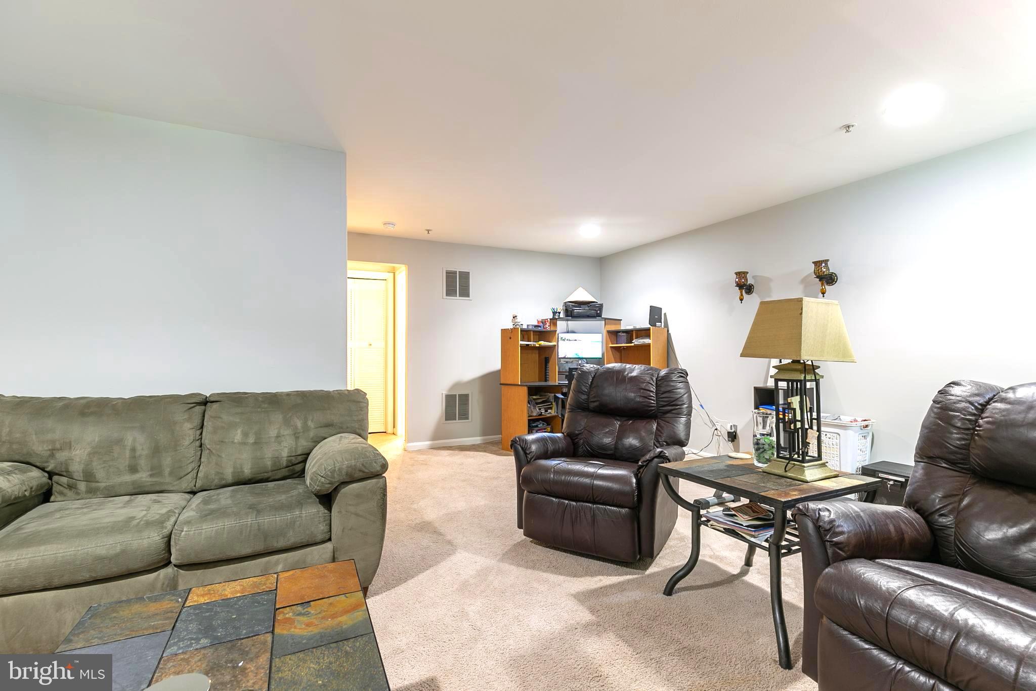 CLOVERLEAF COMMONS - Residential
