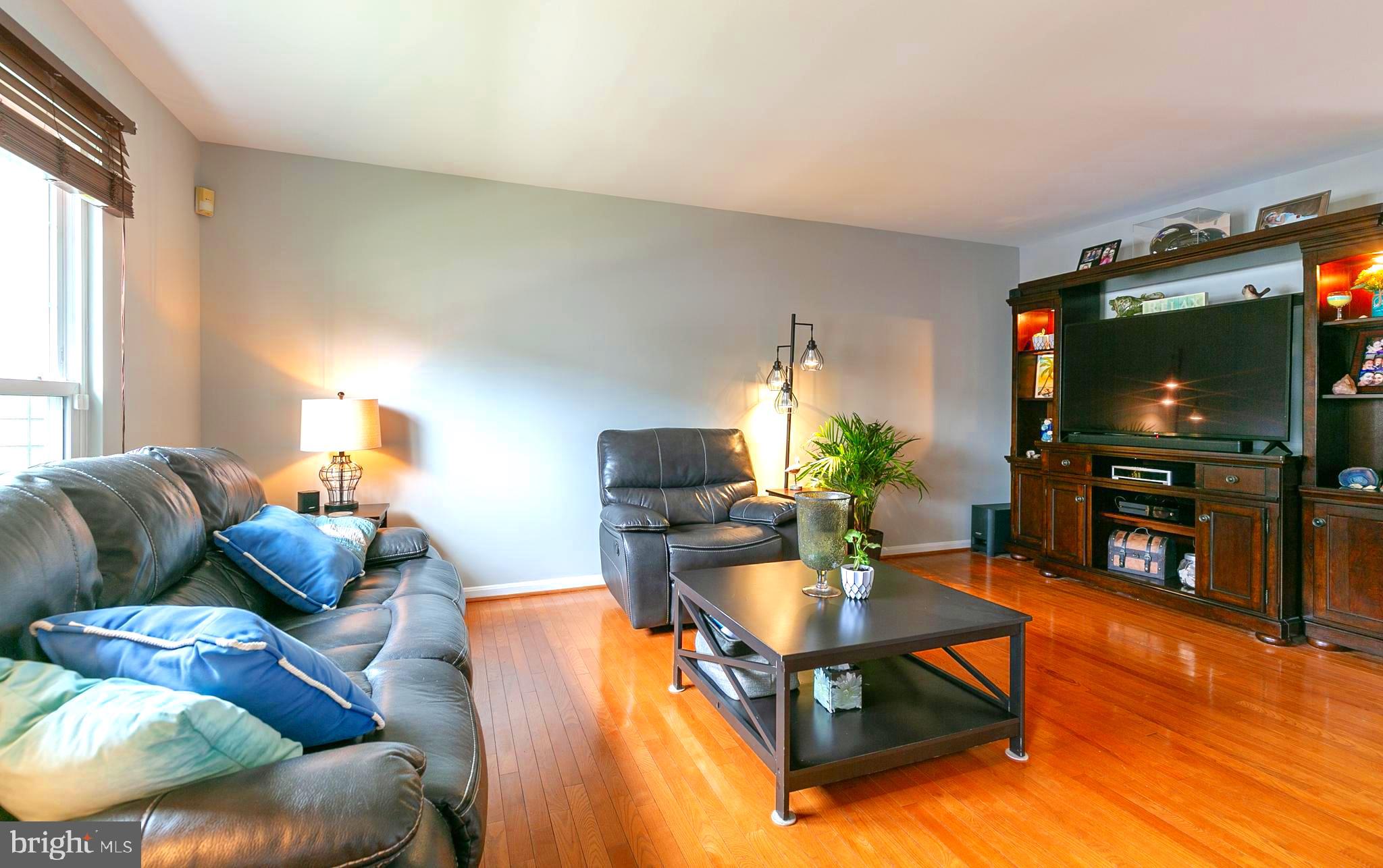 CLOVERLEAF COMMONS - Residential