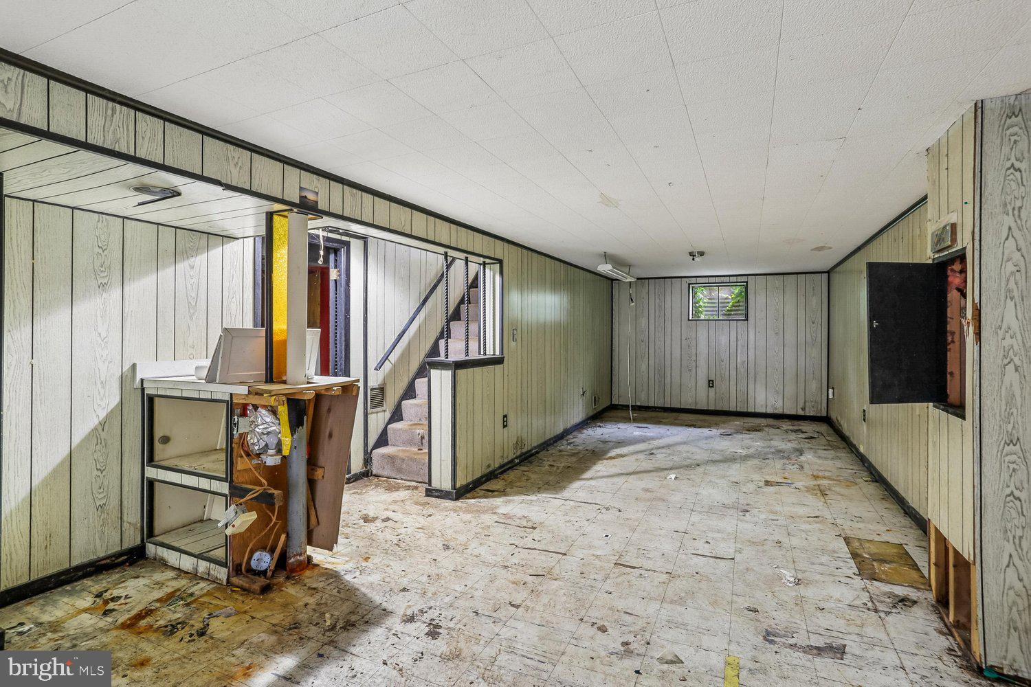 KENSINGTON ESTATES - Residential